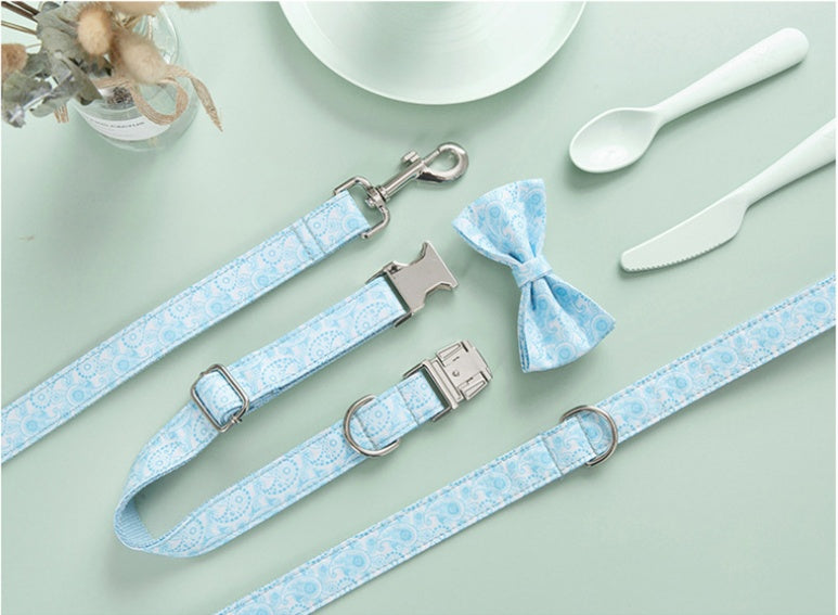 Stylish Paisley Pet Collar And Leash Set With Bow