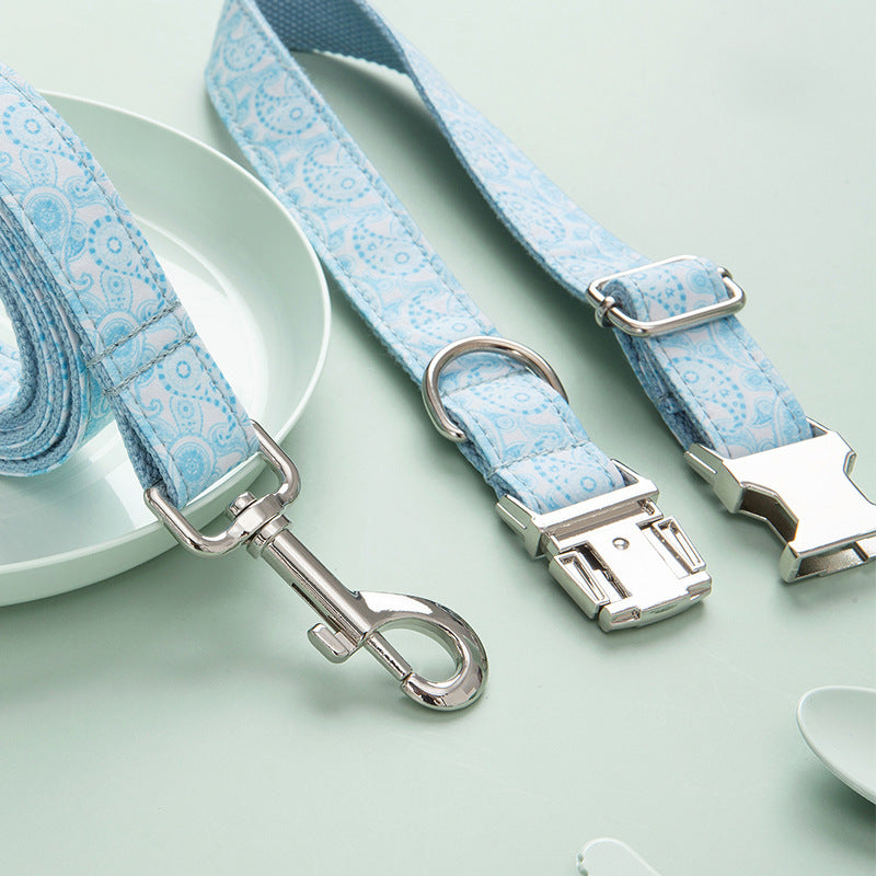 Stylish Paisley Pet Collar And Leash Set With Bow