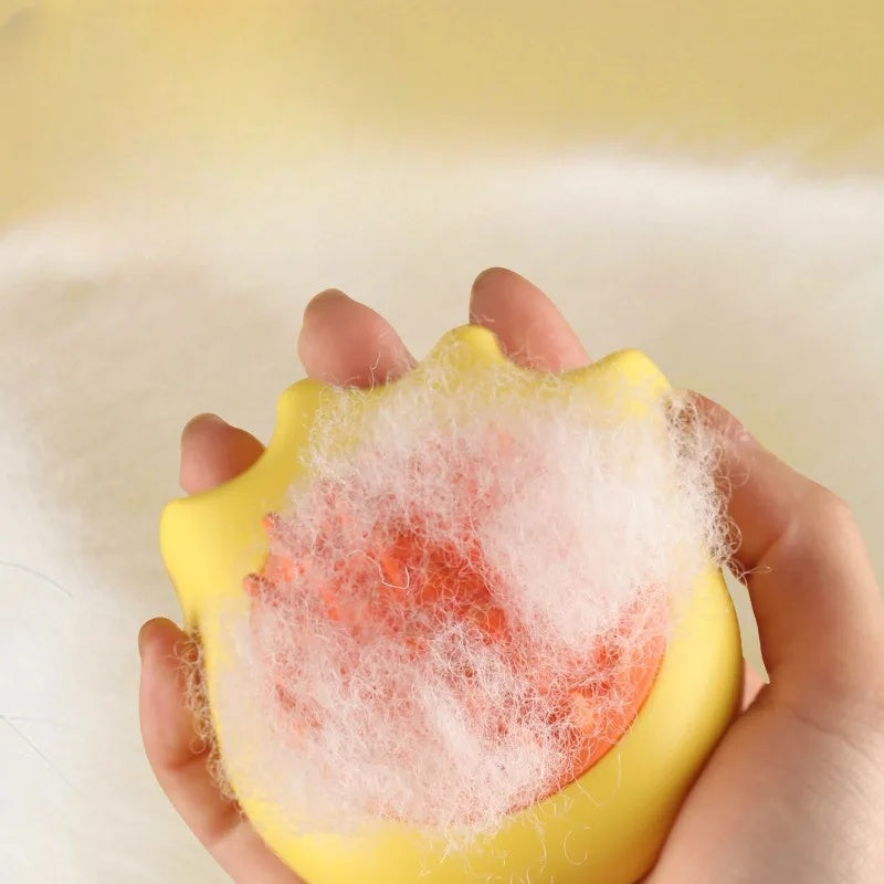Pet Massage Bath Brush Cleaning Comb Shampoo Dispenser Tool